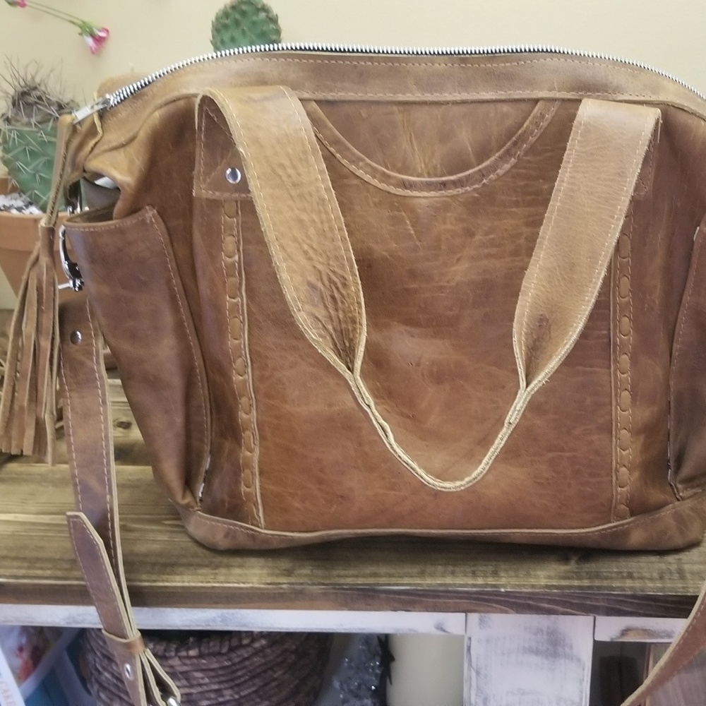 Sabra and sand bag. Like nena & co